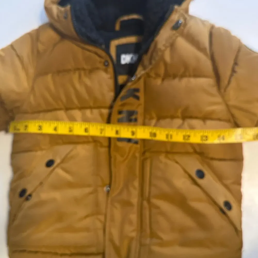 DKNY Puffer Coat Boys Size 4 Mustard Brown Hooded Quilted Outdoor Winter Gorp